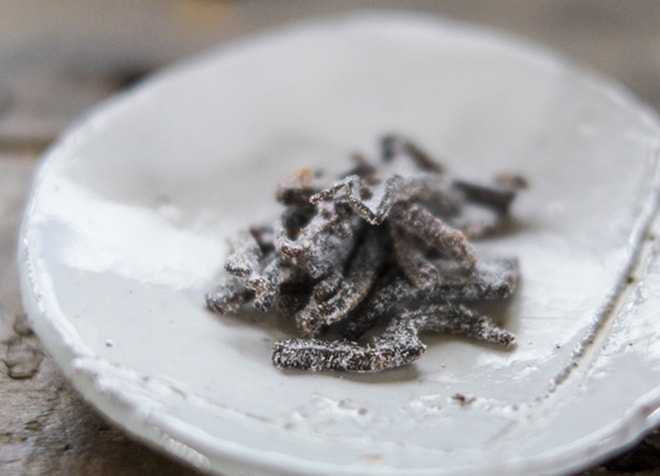 出汁を取った後の昆布で作る塩昆布